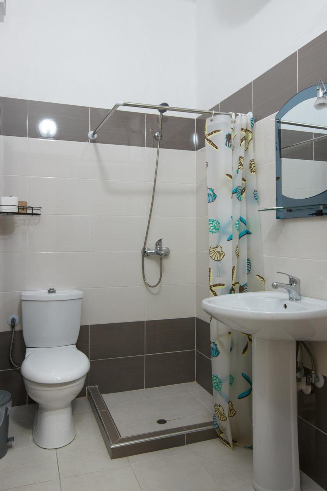 Grand Blue Aparthotel Sarandë Eksteriør billede